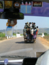 Ganz geringfügig überladener Personentransport