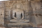 Granit-Buddhastatuen